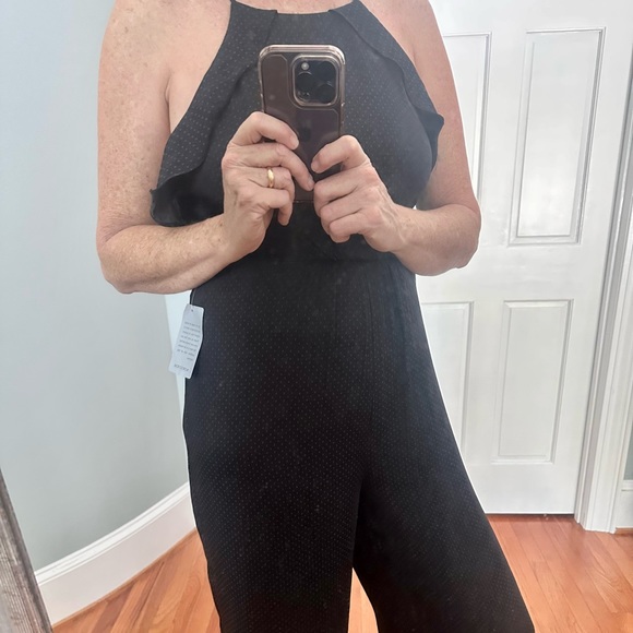 NSR ruffle neckline sleeveless jumpsuit size large - Picture 8 of 8